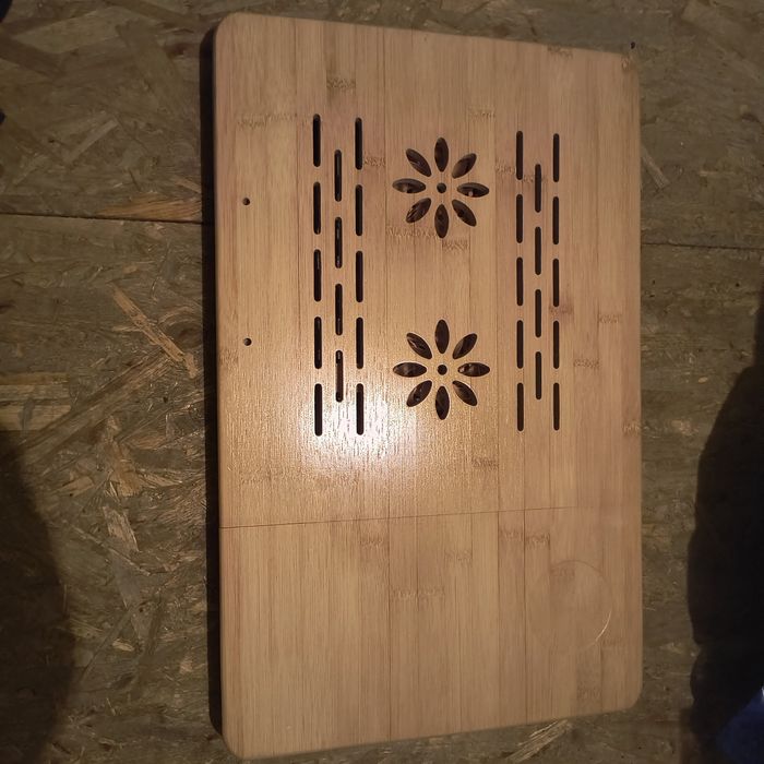 Stojak na laptopa