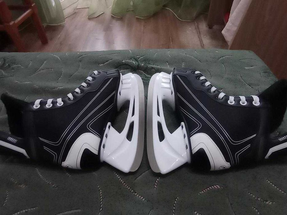 Коньки HEAD (оригинал) фирменные размер-37 стелька- 23,5см