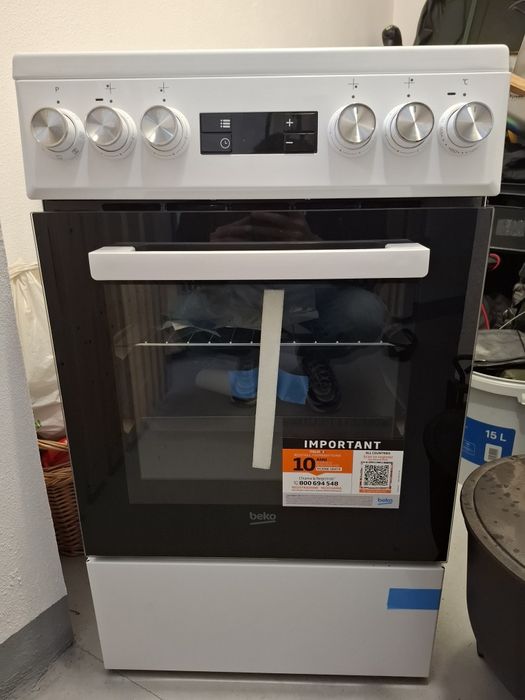 Kuchenka elektryczna beko