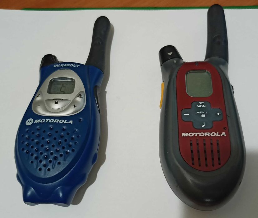Рації Motorola, робочі, на батарейках