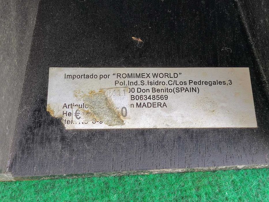 Par de castiçais porta velas em madeira