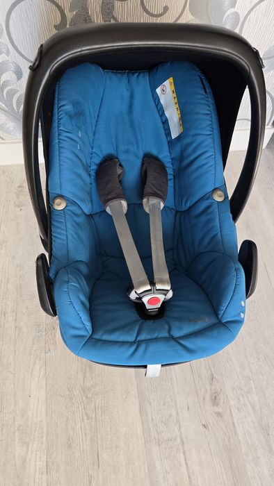 Fotelik samochodowy Maxi Cosi nosidełko