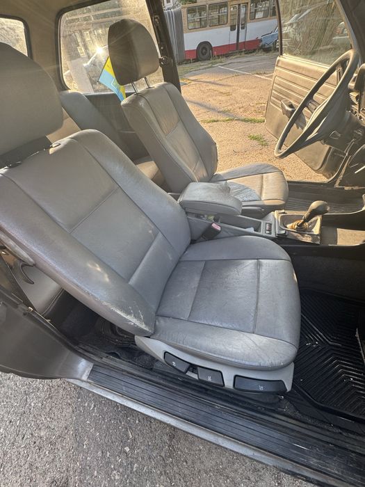 Продам BMW 318 E21