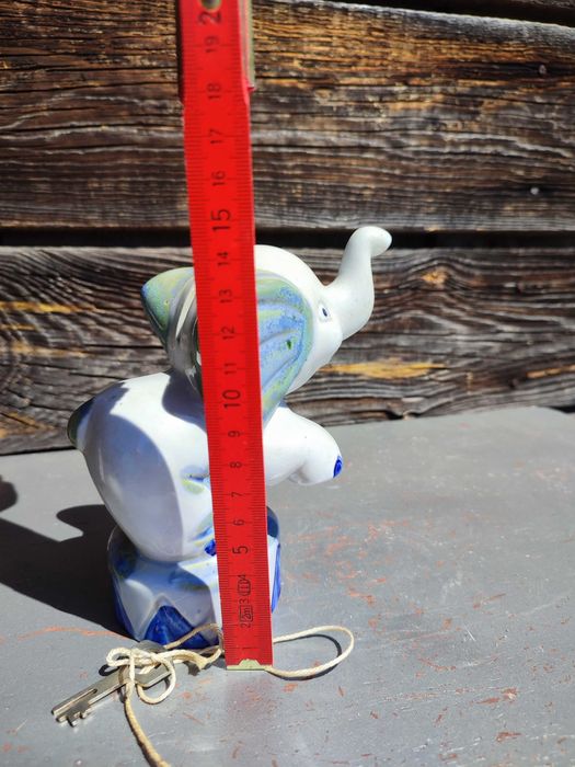 Ceramiczna figurka słonia - Skarbonka lata 70 - vintage - design K13