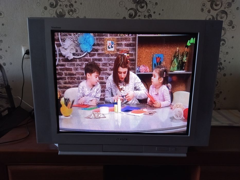 Телевизор Sony Trinitron KV-29FX30E