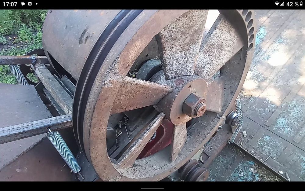 Услуги измельчителя веток.: 350 грн. - Сад / огород Новомосковск на Olx