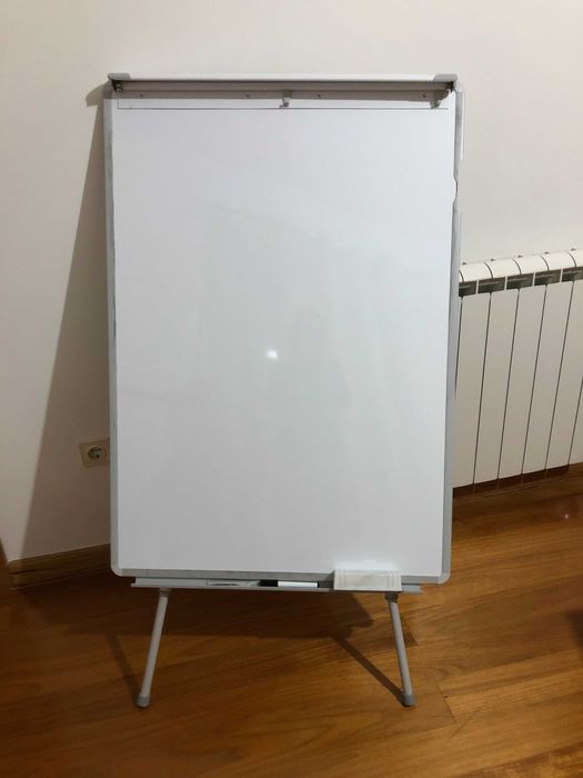 Mobiliário de escritório ou biblioteca COMO NOVO