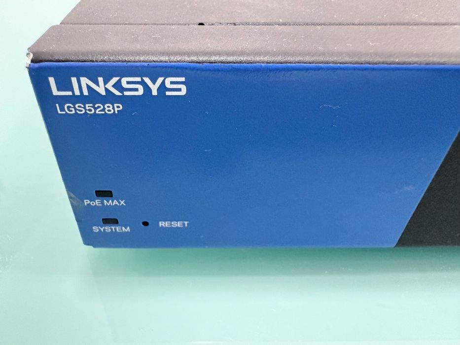 Switch Gigabit Linksys LGS528P 28-Port PoE+ Gerido [80]