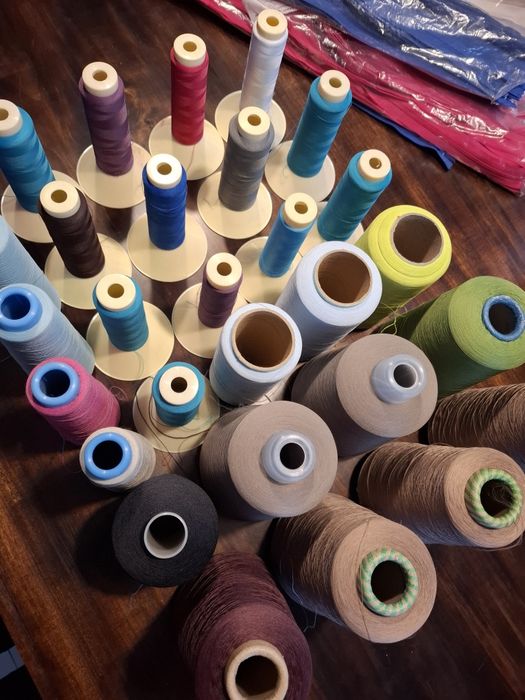 Nici elastyczne  , mix kolorów,  29 szpul