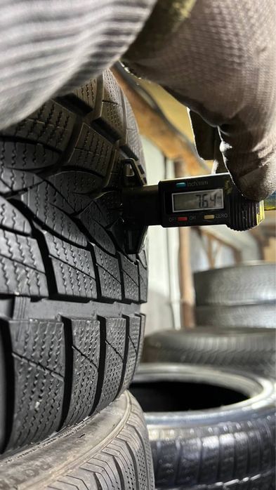 Пара 245 35 20 23 год