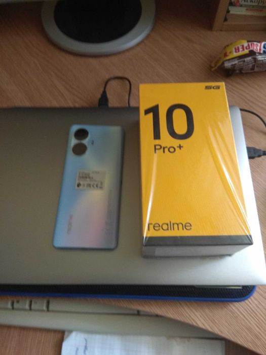подам смартфон realme 10 PRO +