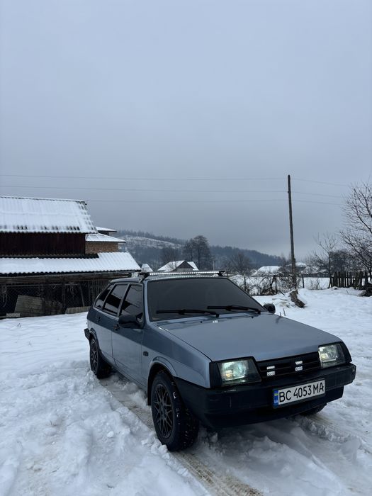 продам ваз 2109 машина ідеальна всьо зроблено