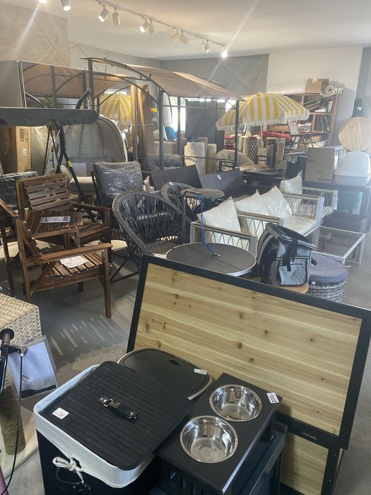 Outlet meble nowe szafy pergole ogrodowe komoda naroznik krzesła stoł dywan biurko