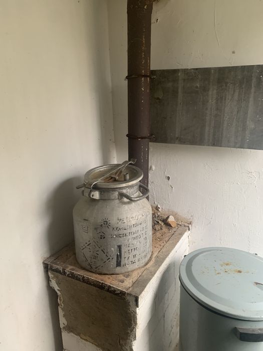 Двоповерхова дача з банькою.