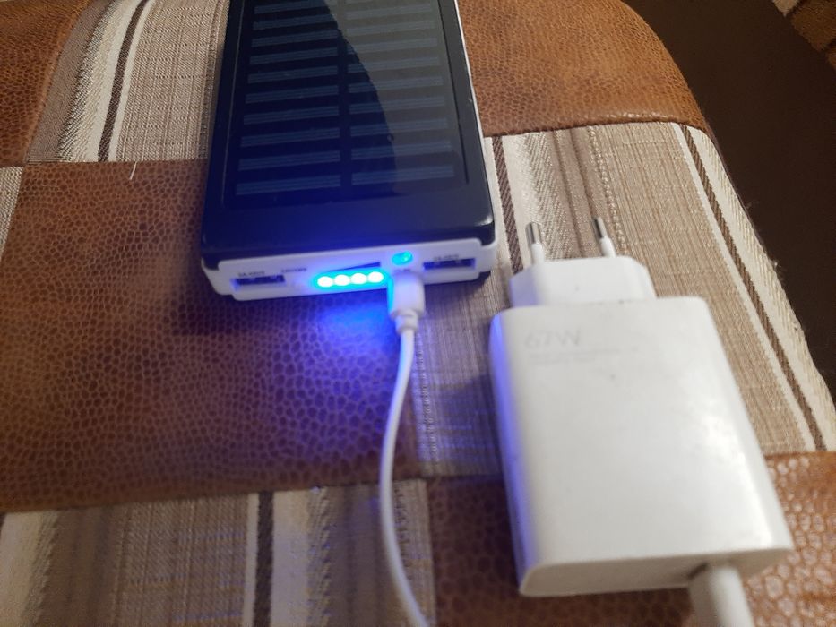 Продаю Повер банк