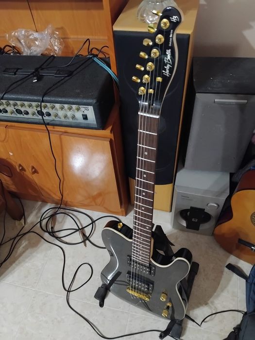 Guitarra Harley Benton TE 40 TBK Deluxe Series