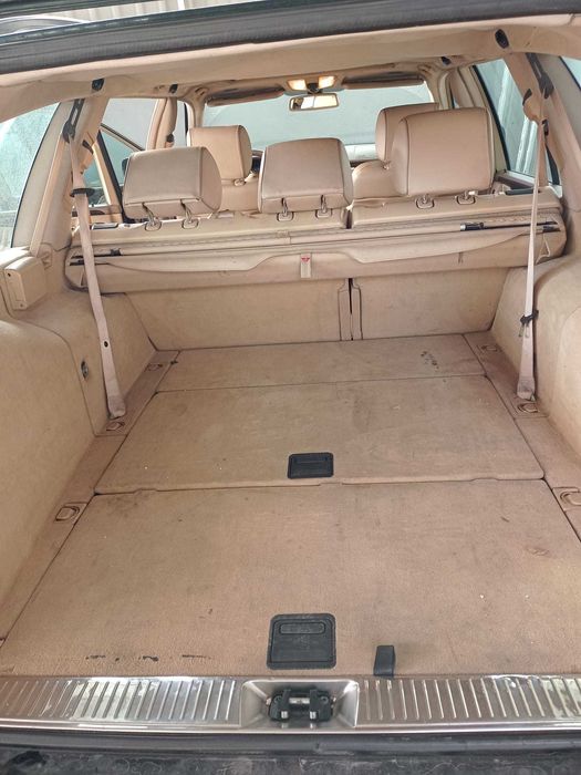 Mercedes-Benz E270 CDI Avantgard Homolg. 7 passageiros