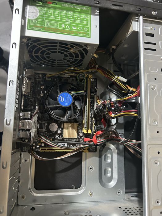 системний блок	Asus H81M-R