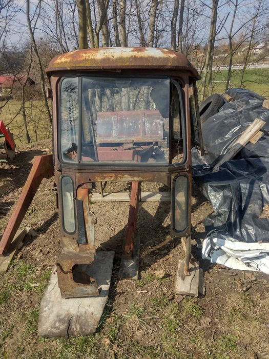 Kabina orzeszek Ursus C 330 / C360