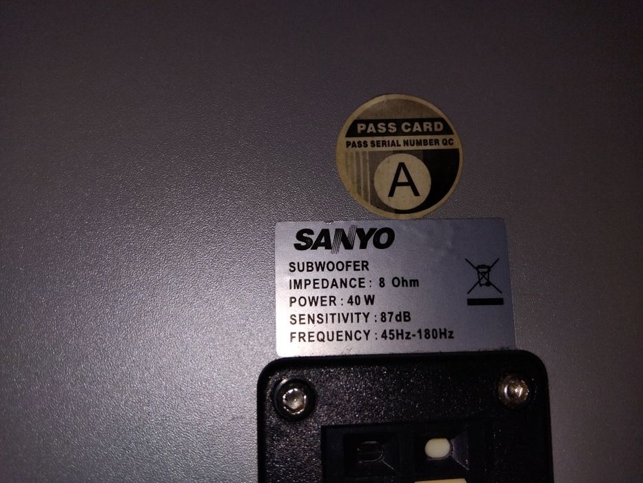 Colunas som marca Sanyo