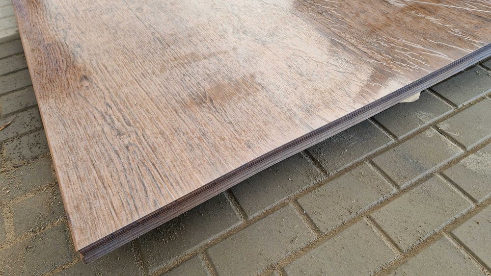 Blacha płaska Drewnopodobna - ciemny dąb arkusze 1,25x2,0m