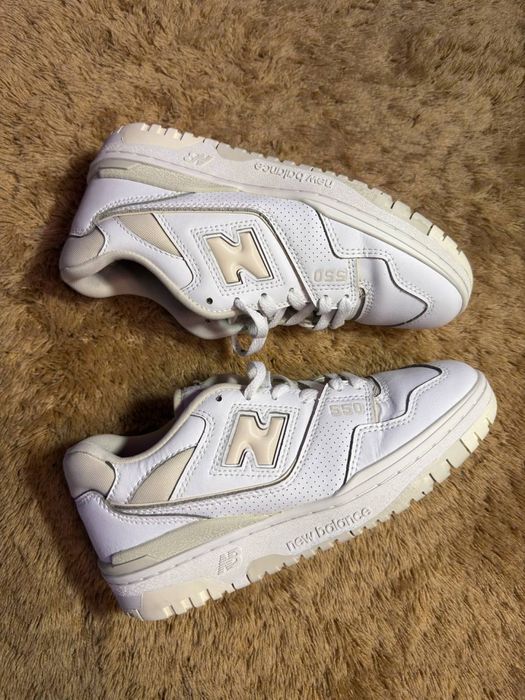 Зручні шкіряні жіночі кросівки оригінал New Balance 550 White/Beige (38 розмір / стопа 24.5 см)