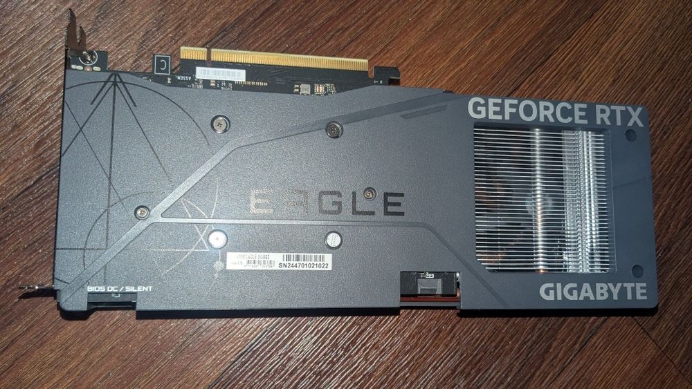 Продам видео карту GeForce RTX 4060 Egle