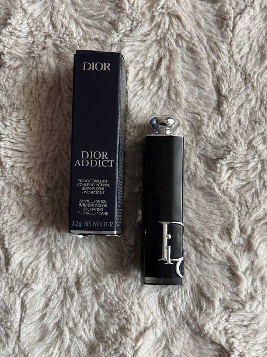 DIOR
Dior Addict Lip Color