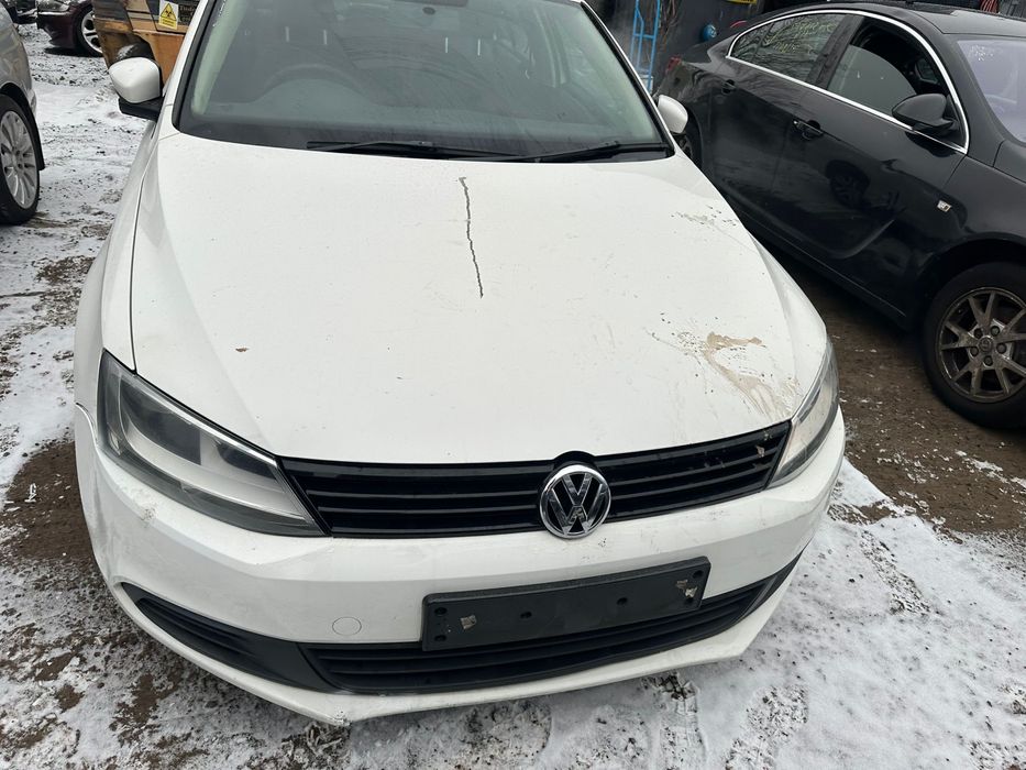 Volkswagen Jetta silnik 1.6 TDI 2012r,Anglik z kluczykami