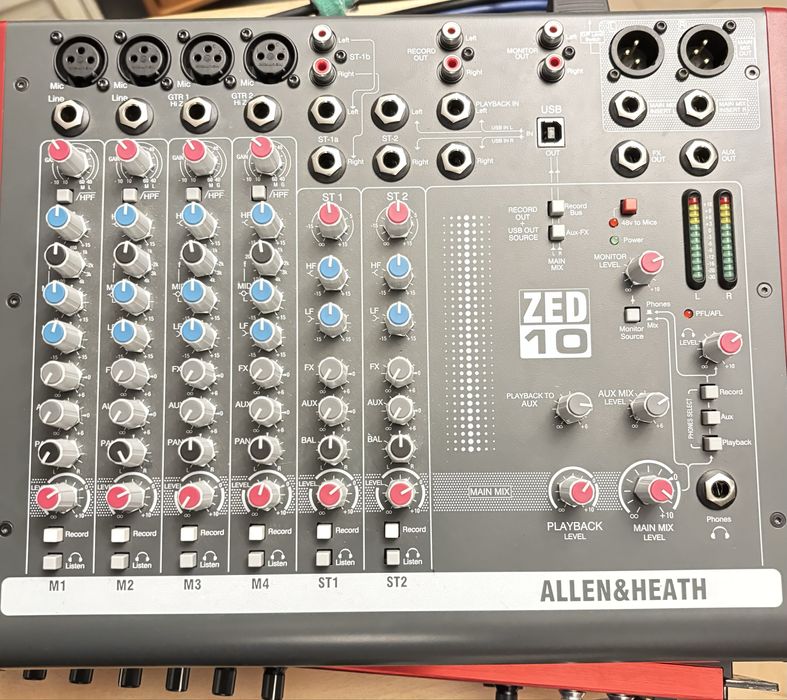 Mesa de mistura Allen & Heath ZED - 10