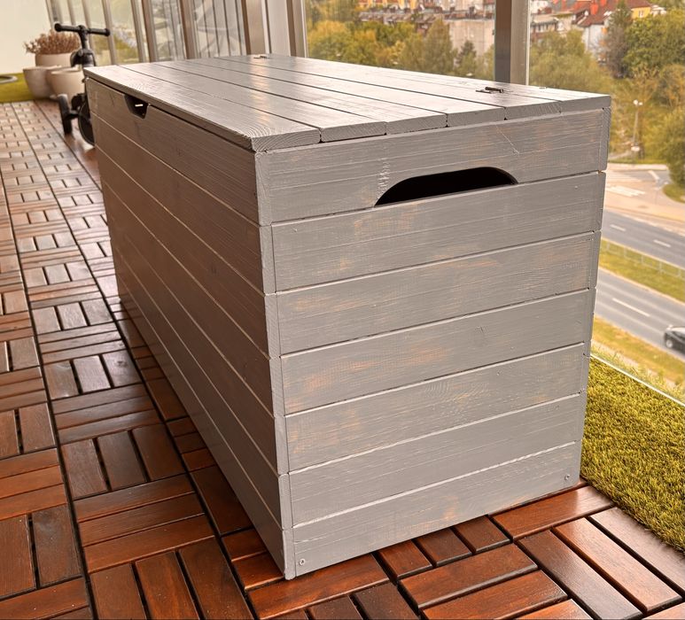 Skrzynia ogrodowa szara drewniana