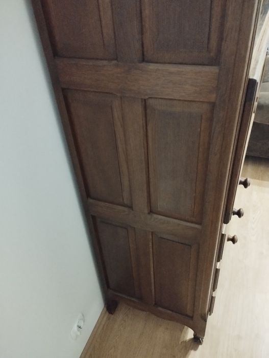 Drewniany sekretarzyk