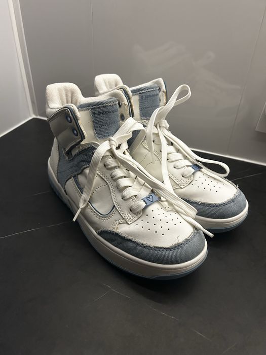 Stradivarius – modne sneakersy
