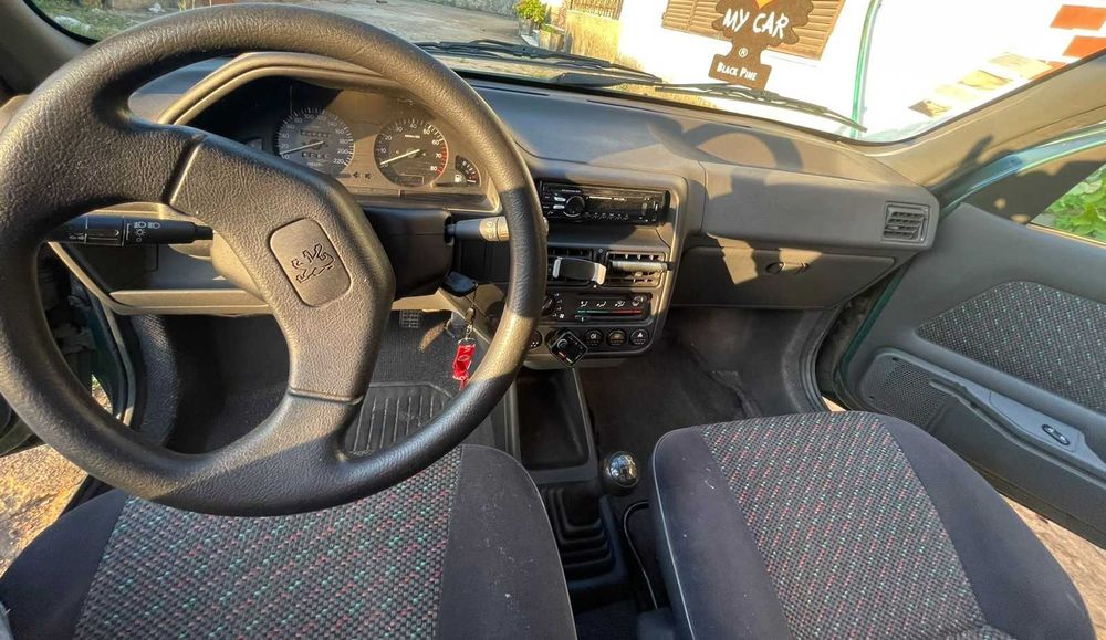 Peugeot 106 1.1 Gasolina – Apenas 117.000 km