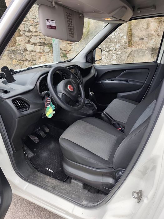Carrinha Fiat Doblo M-jet 2 de 95Cv impecável  (reservada)