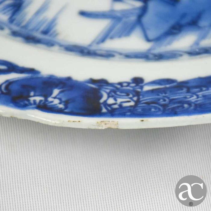 Prato oitavado porcelana China, dec. pagodes, Qianlong, séc. XVIII