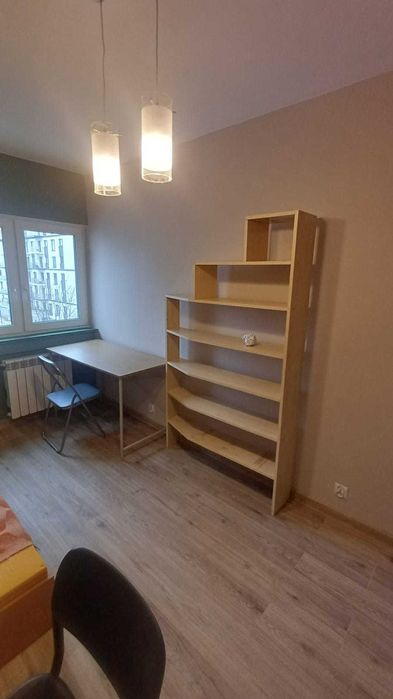 Pokój 12m2 na wynajem dla mężczyzny