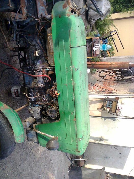 Ursus C 360 korpus tylnego mostu z dyferencjałem pompą