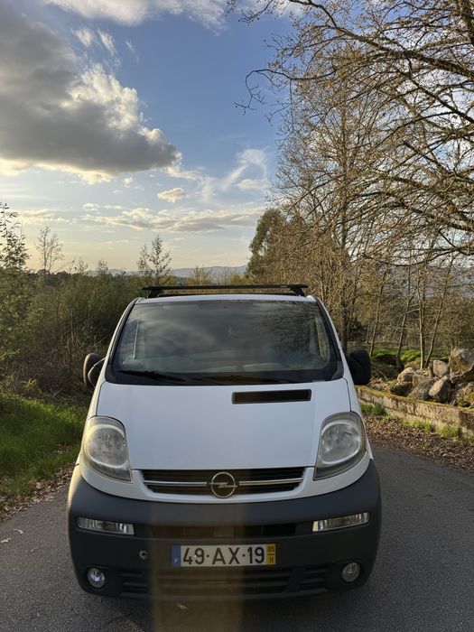 Opel vivaro 1.9 CDTI (2005)