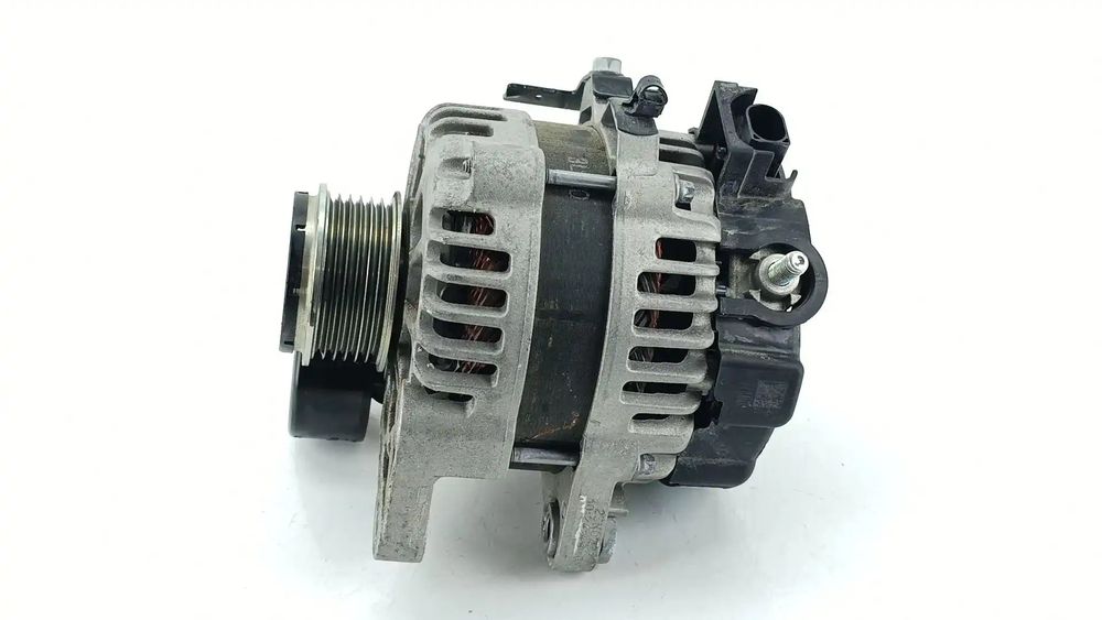 Alternador HYUNDAI I30 (PDE, PD, PDEN) 1.5 3730007400