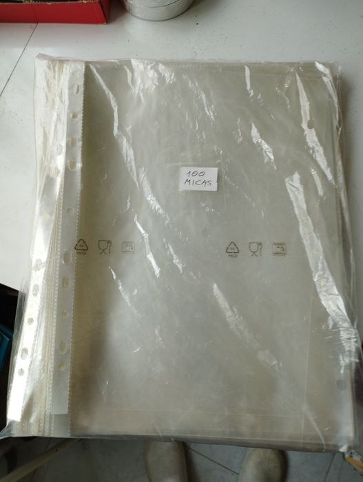 100 Micas em muito bom estado