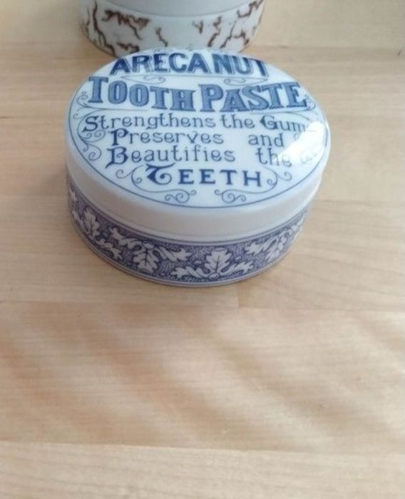 Caixa regaleira pasta dentifrícia creme beleza vista alegre