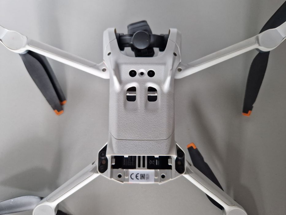 Dji Mini 3 + 2 baterie, wzmacniacze i filtry ND