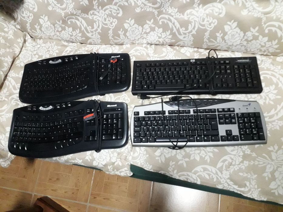 2 Computer Keyboards.430804794239897601