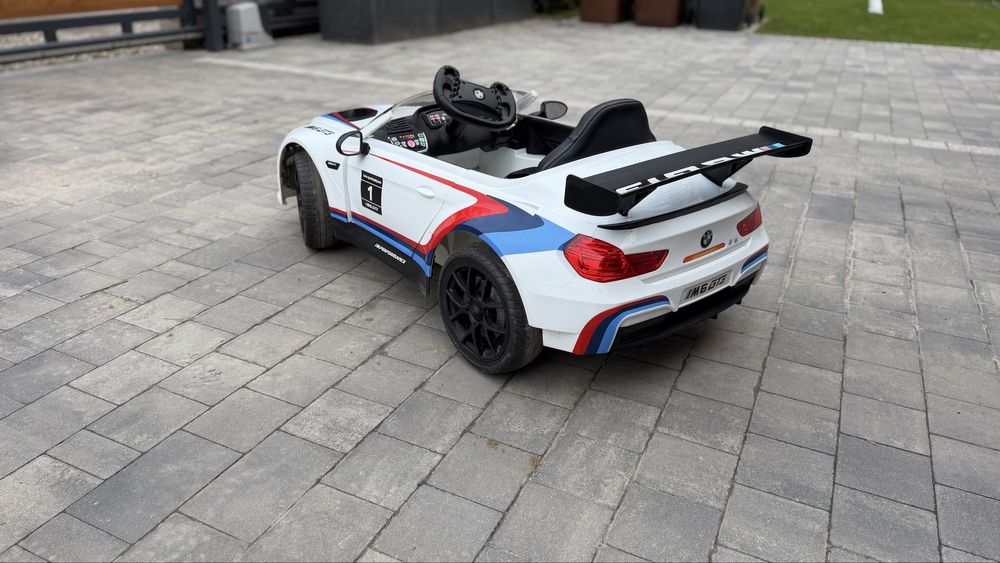 Samochod na akumulator BMW, zdalne sterowanie