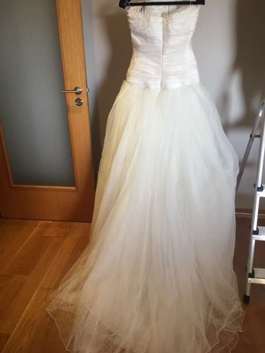 Vestido de Noiva Penhalta + Véu