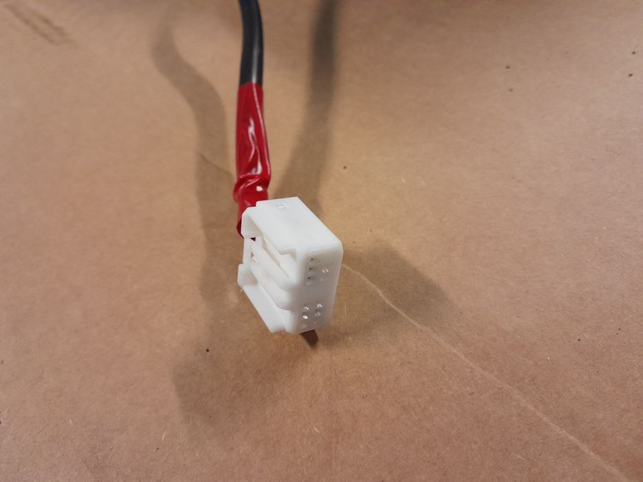 Toyota prius 4 lusterko prawe 5pin