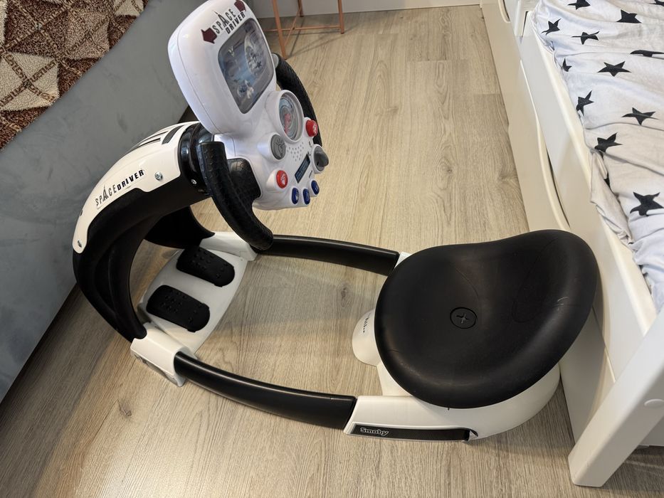 Дитячий Космічний симулятор водіння Smoby. Франція.