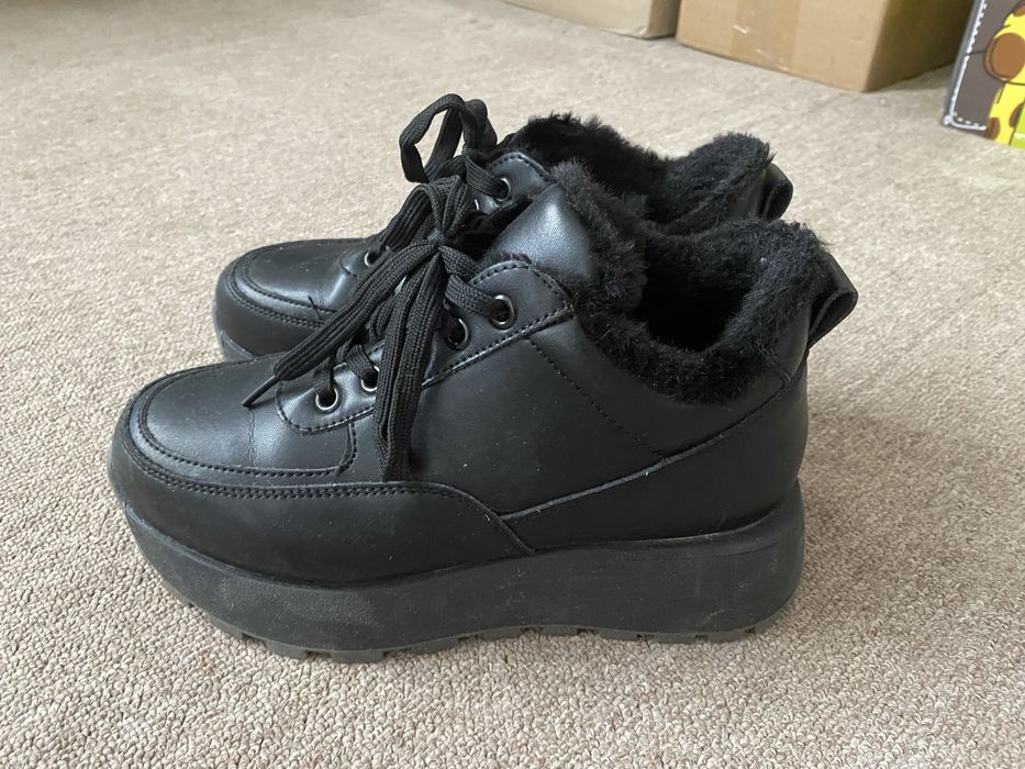 Кроссовки зимние на меху