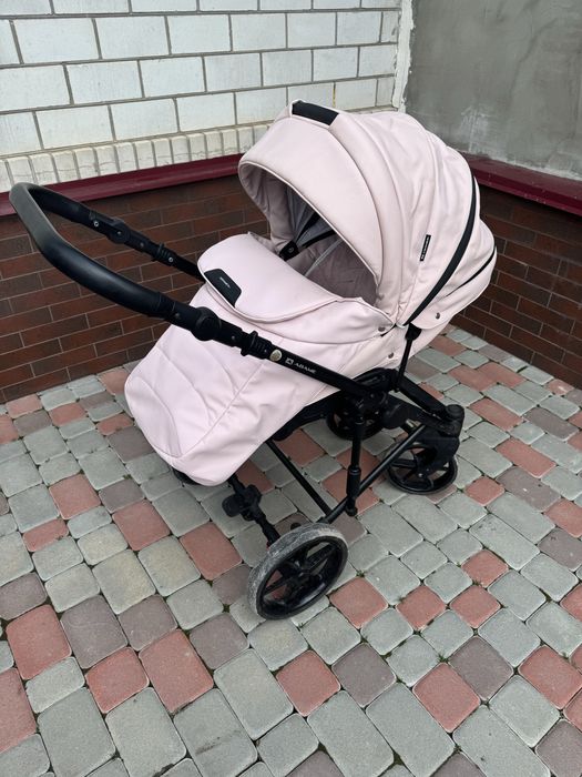 Продам коляску дитячу Adamex